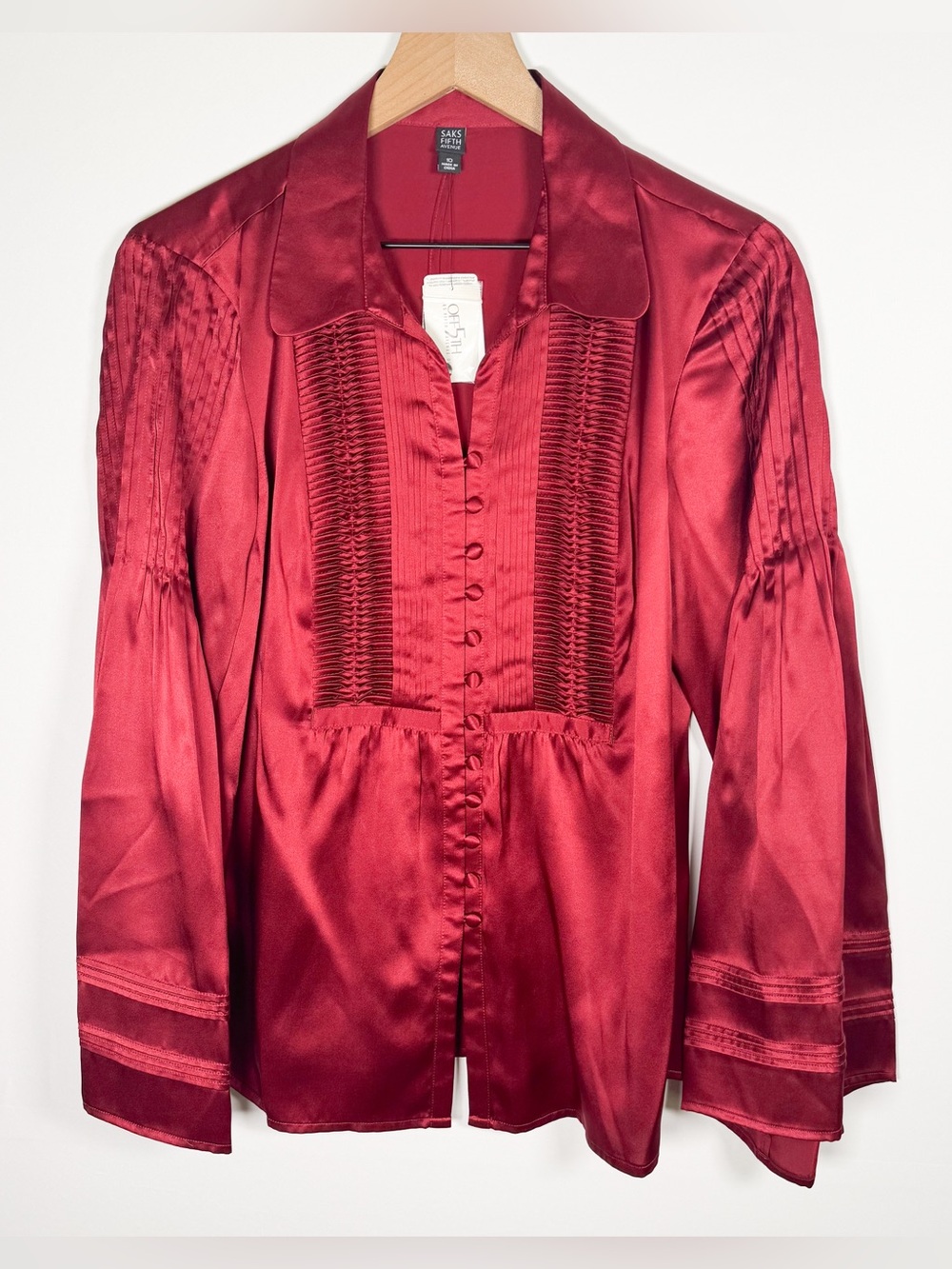 NWT SAKS FIFTH AVENUE Off 5th Brick Red Peony Silk Satin Pintuck Blouse Sz 10